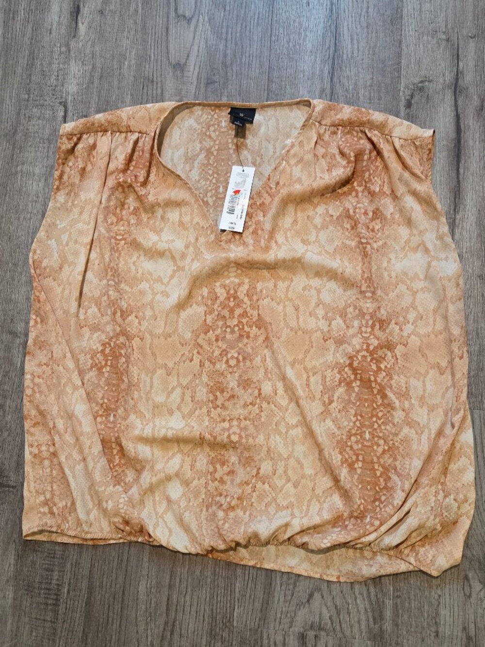 Worthington Flowy Snakeskin Print Top Large L